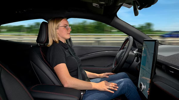 Explorando la Innovación de Ford: Conducción Manos Libres con BlueCruise