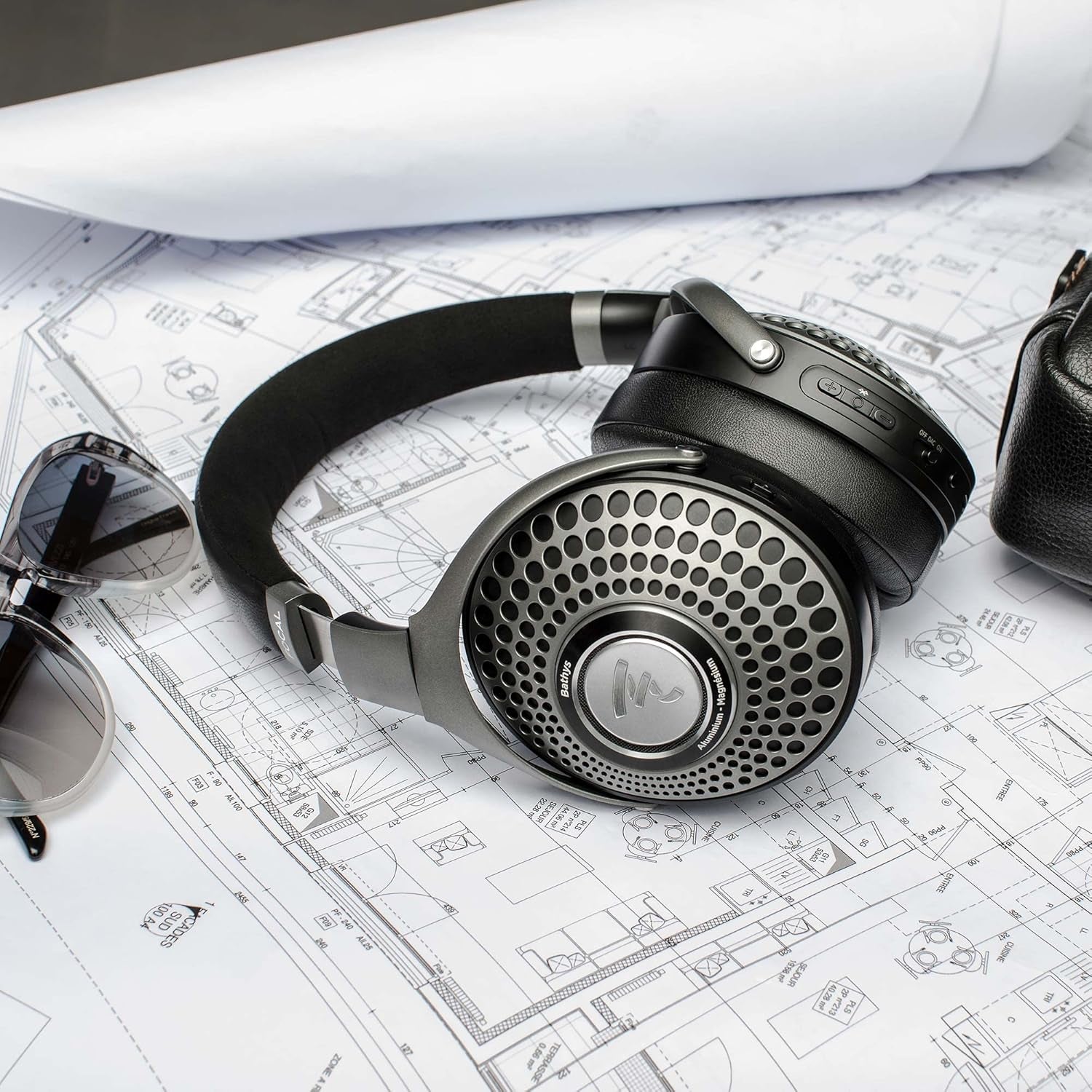 Bathys High-Fidelity Bluetooth Noise Cancelling Headphones